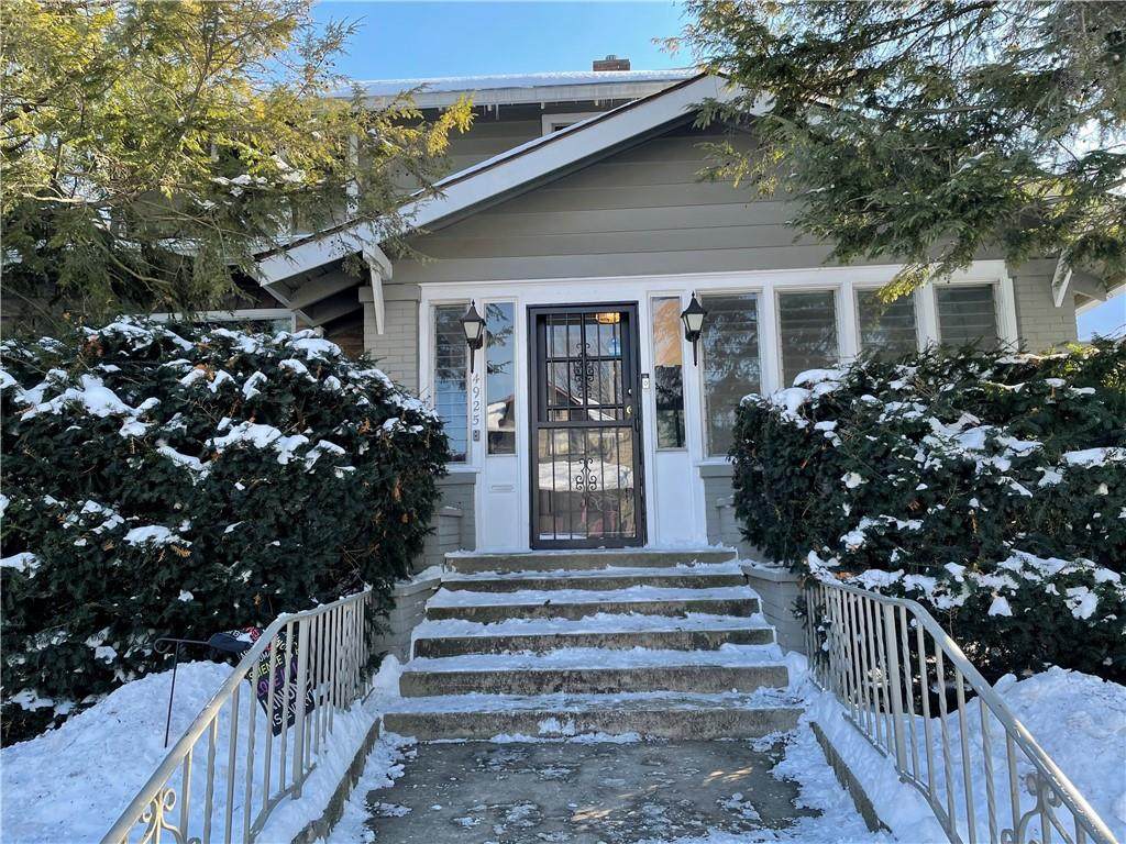4925 New York Street - Photo 1