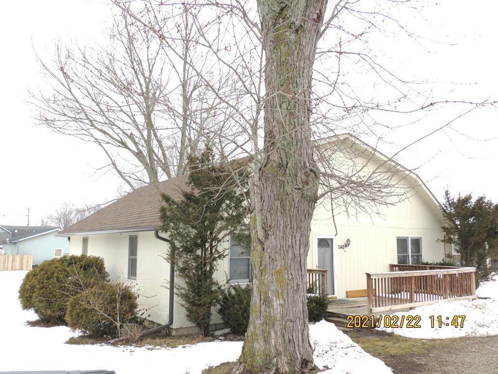 240 Highland Street - Photo 1