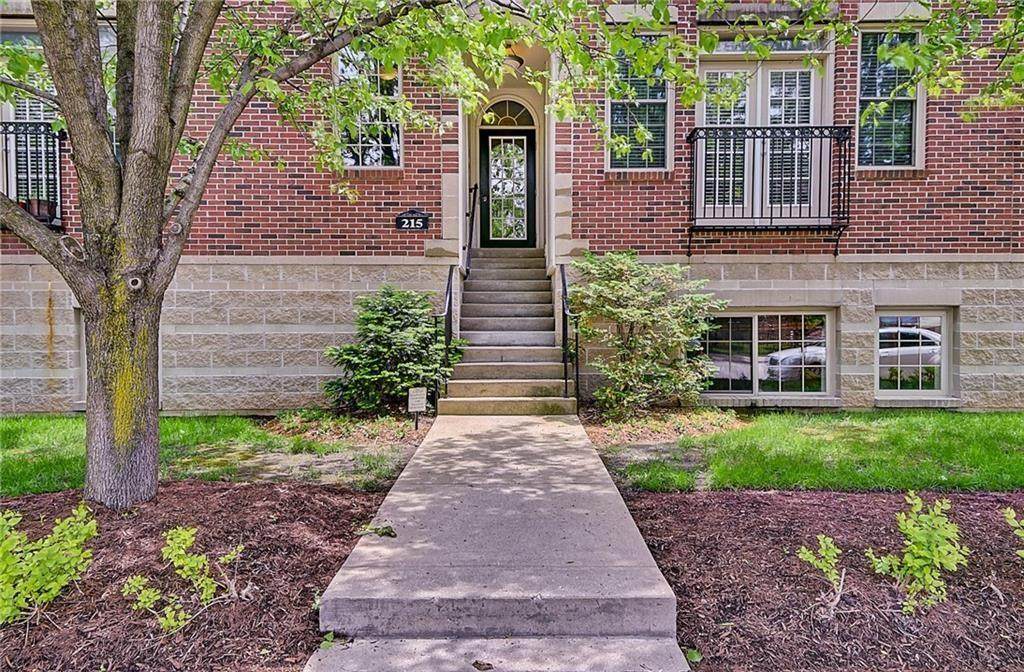 215 New Jersey Street - Photo 1