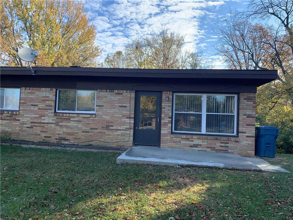 1115 Farley Drive - Photo 1