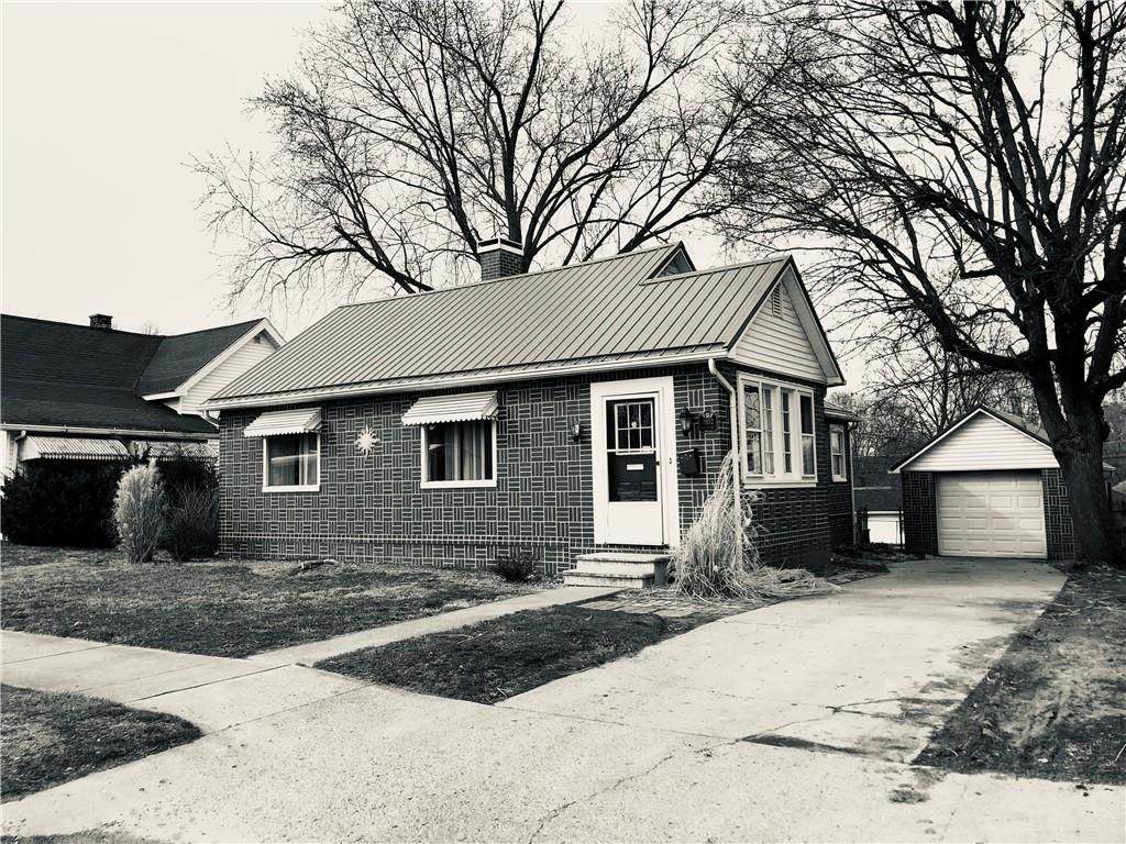 1102 Market Street - Photo 1