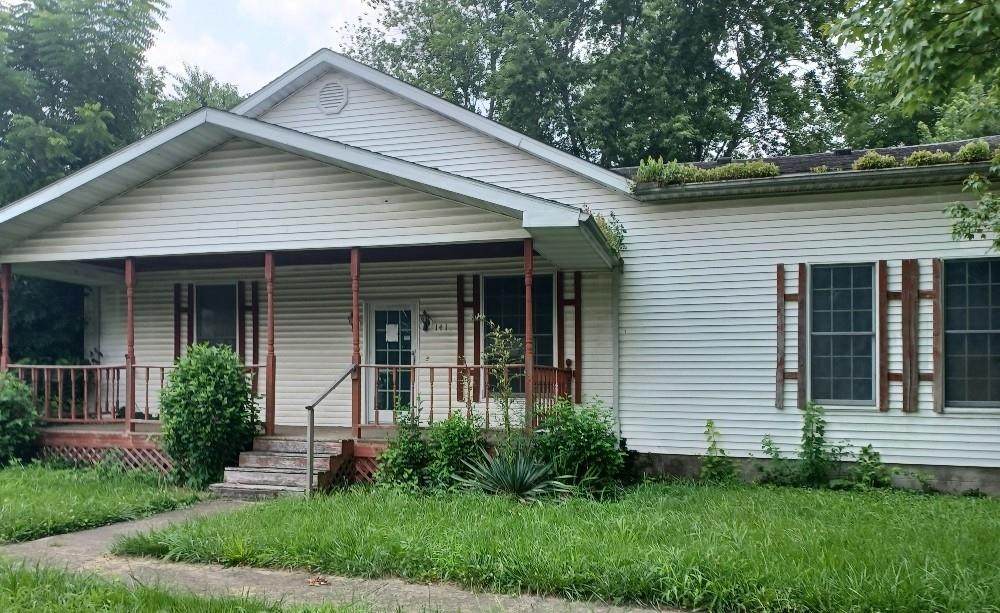 141 Linden Street - Photo 1