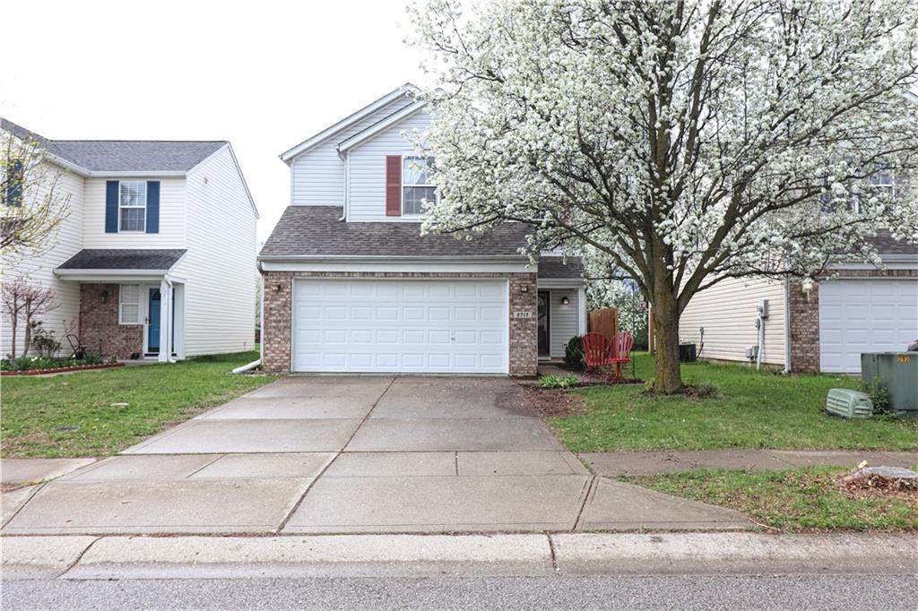 2717 Dawnlake Drive - Photo 1