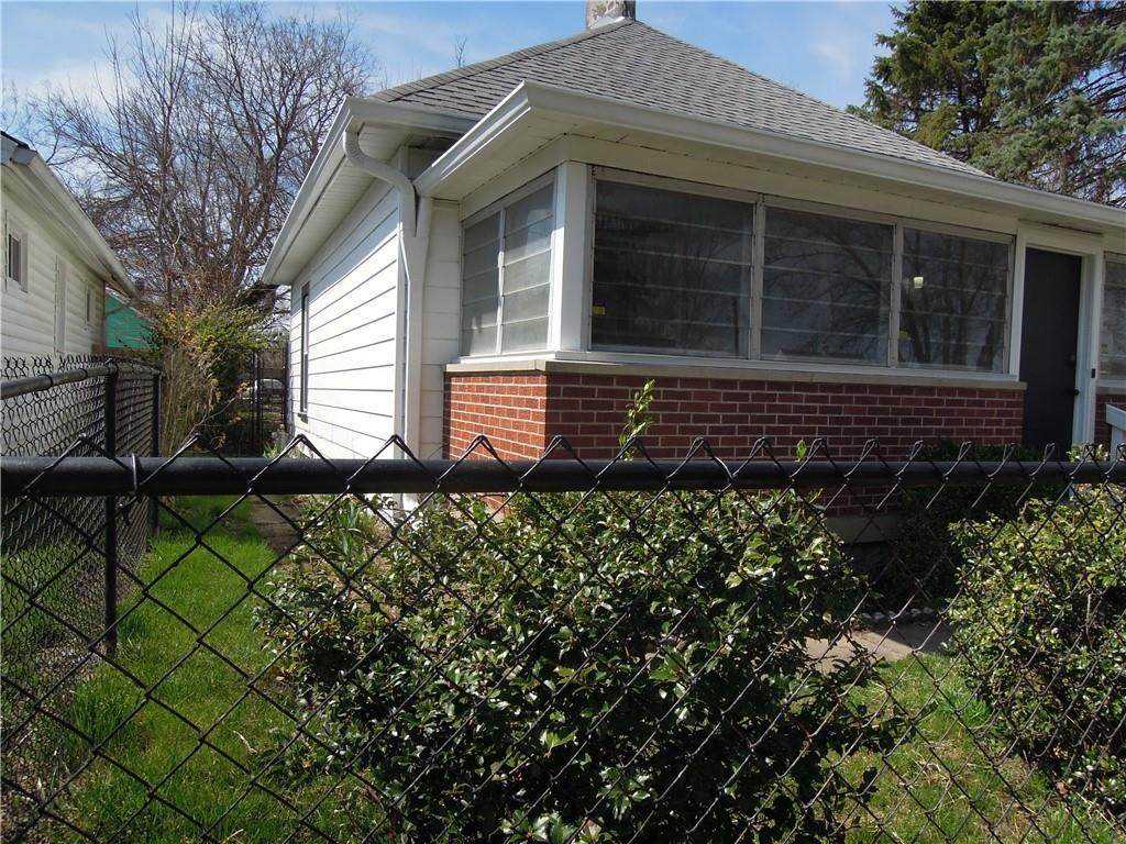 1506 Asbury Street - Photo 1