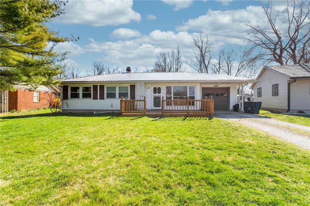 216 Pasture Lane - Photo 1