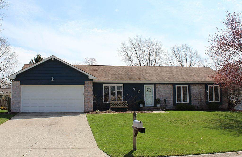 435 Hemlock Court - Photo 1