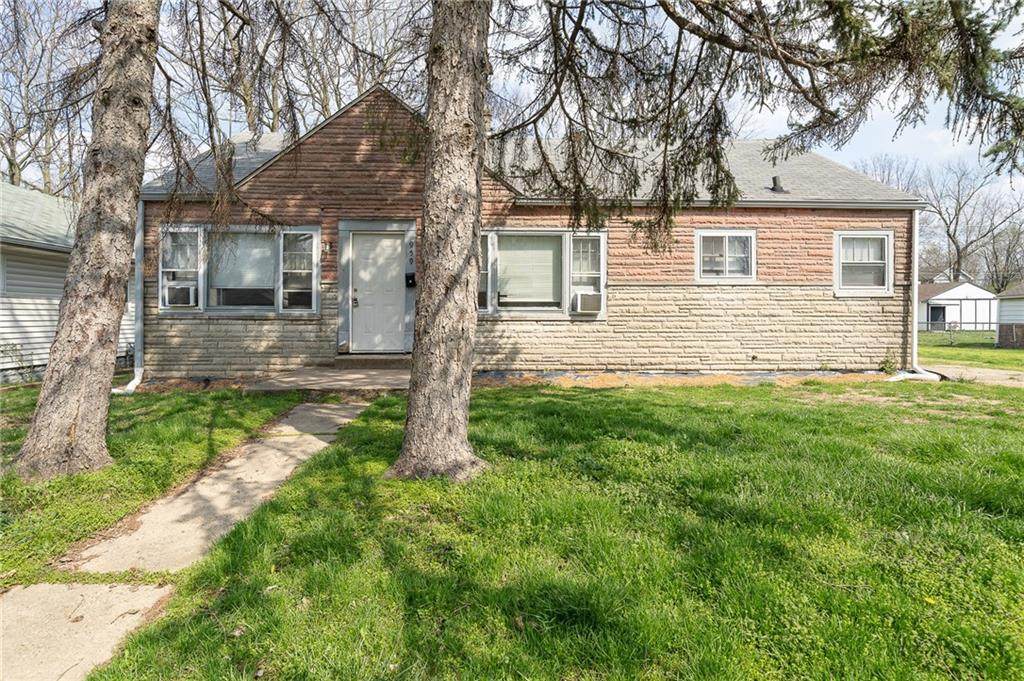 959 Pershing Avenue - Photo 1