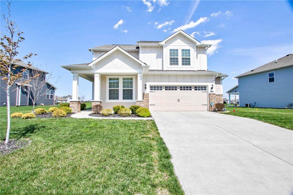 15404 Eastpark Circle - Photo 1