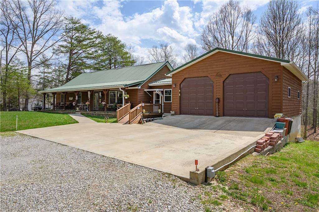 8058 Jonathans Court - Photo 1
