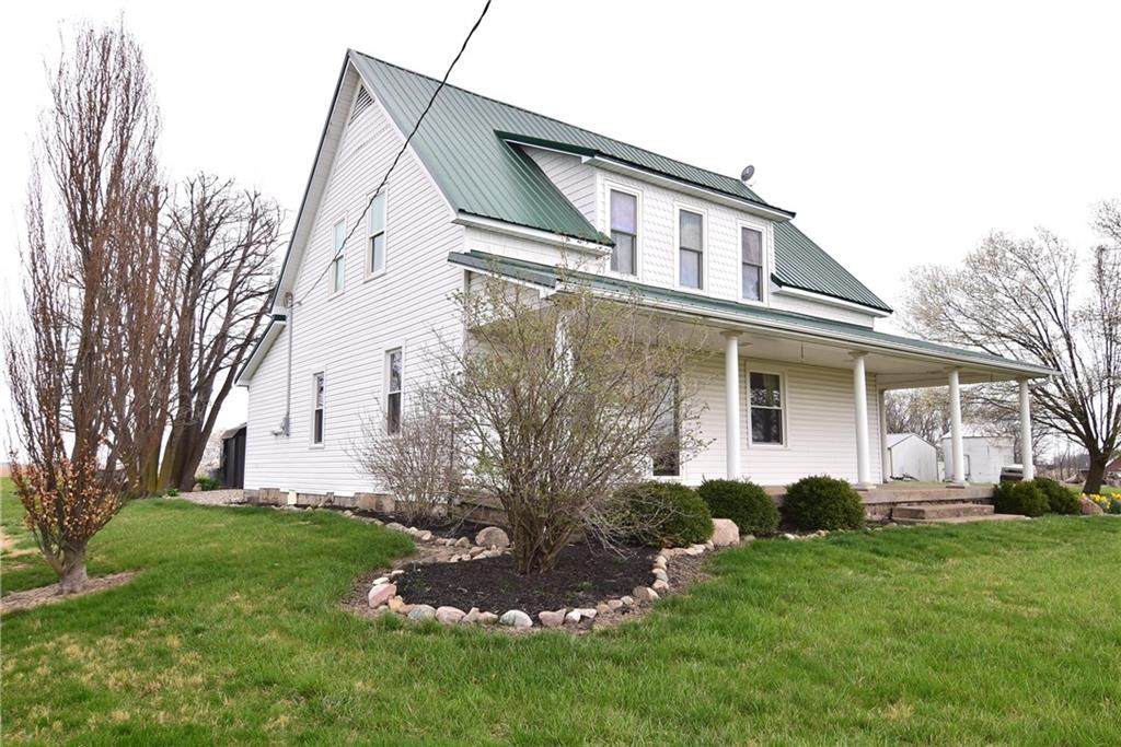 2761 1475 N - Photo 1