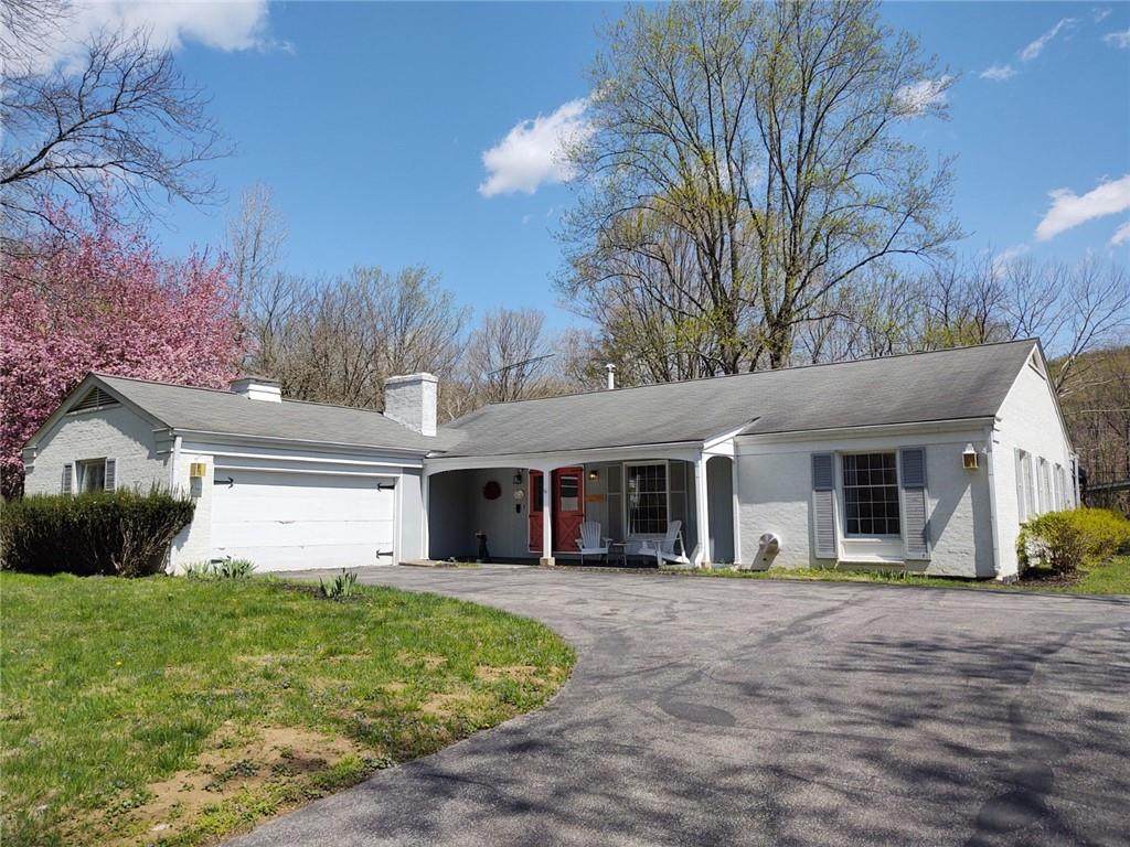 1115 Greasy Creek Road - Photo 1