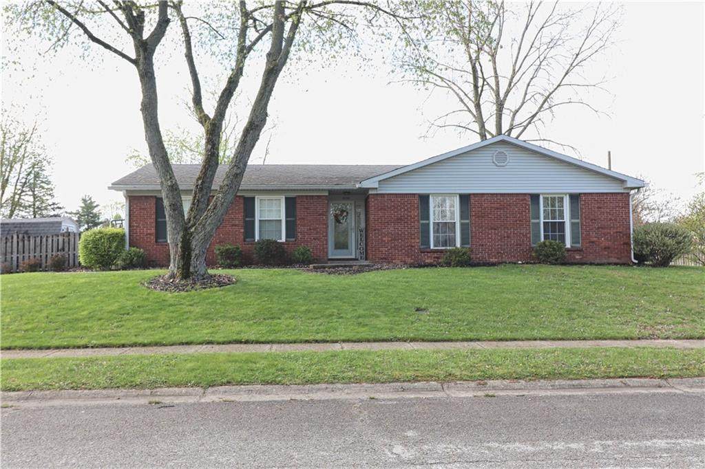 3035 Earl Drive - Photo 1