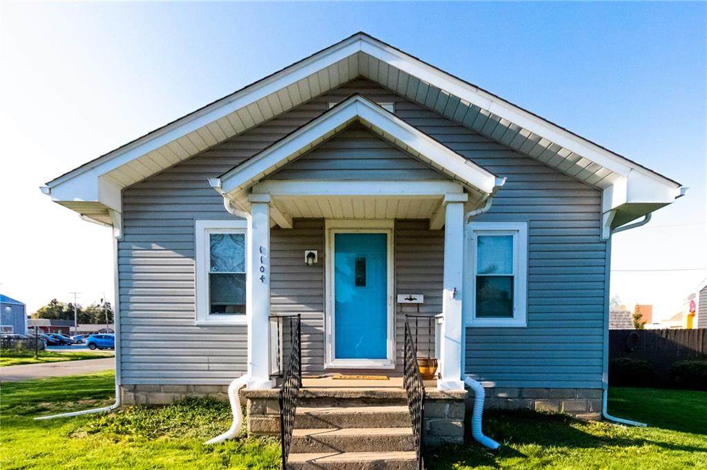 1104 24th Street - Photo 1