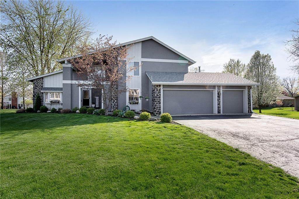 522 Coventry Way - Photo 1