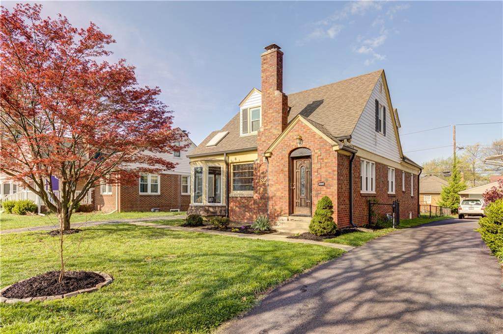 820 Layman Avenue - Photo 1