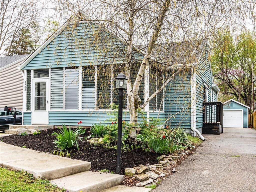 4933 Kingsley Drive - Photo 1