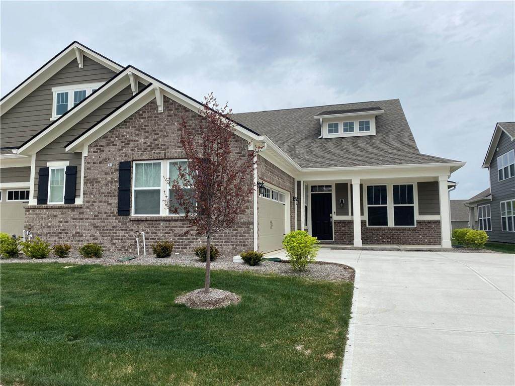 4940 Amesbury Place - Photo 1