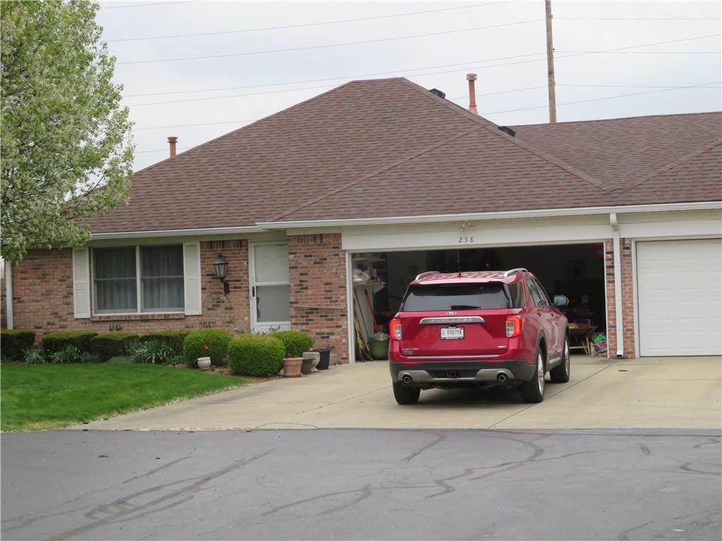 258 Meridian Court - Photo 1