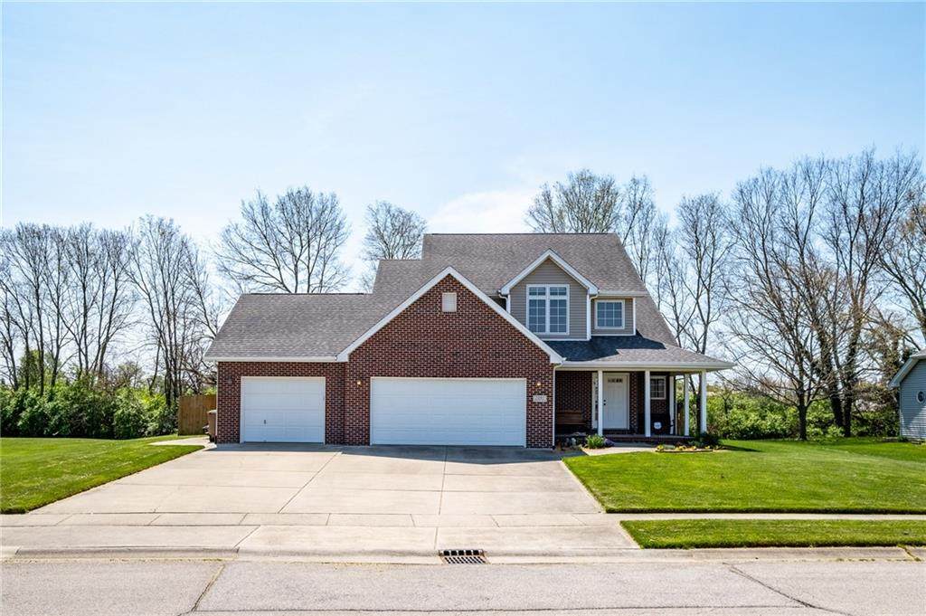 2093 Iroquois Trail - Photo 1