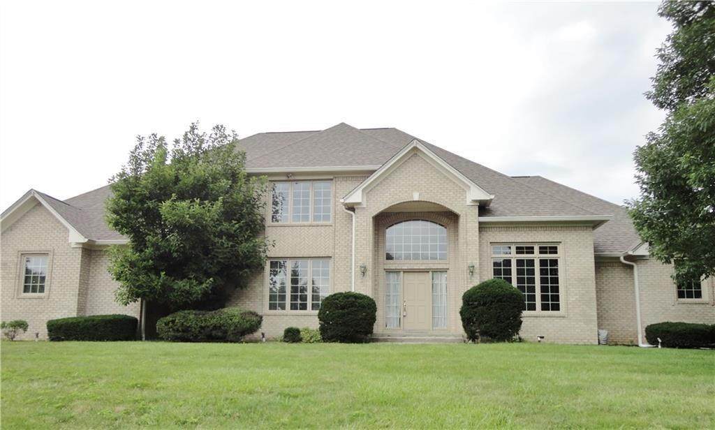 970 Foxfire Circle - Photo 1