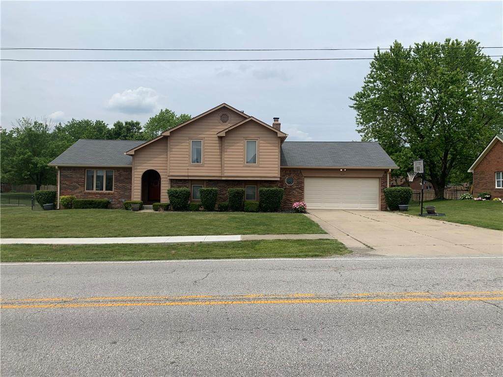 1634 Stanley Road - Photo 1