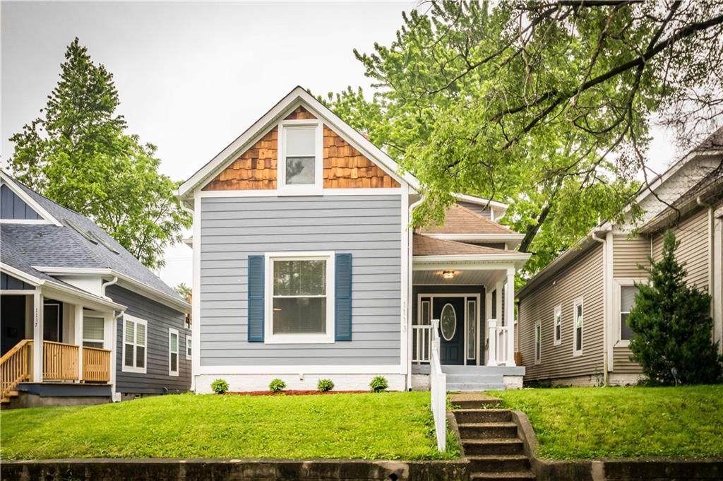 1113 Larch Street - Photo 1