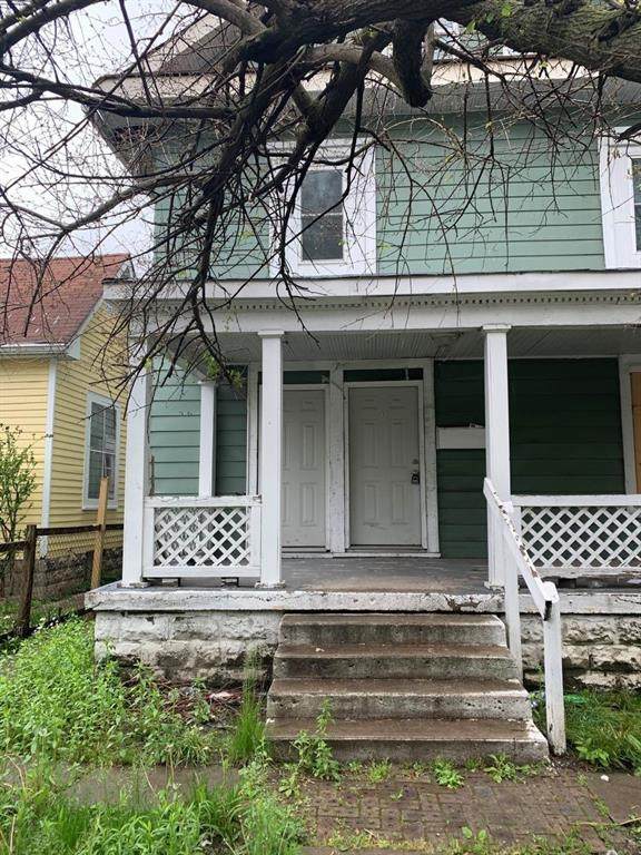 4224 Washington Street - Photo 1