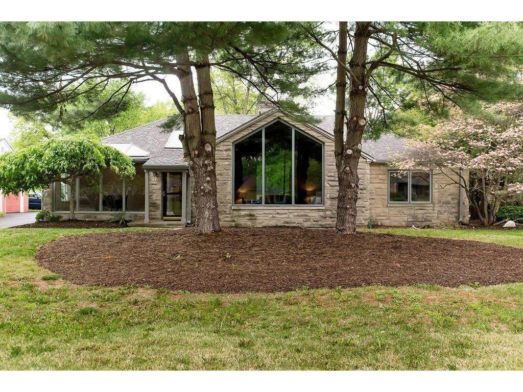 60 Kessler Boulevard East Drive - Photo 1