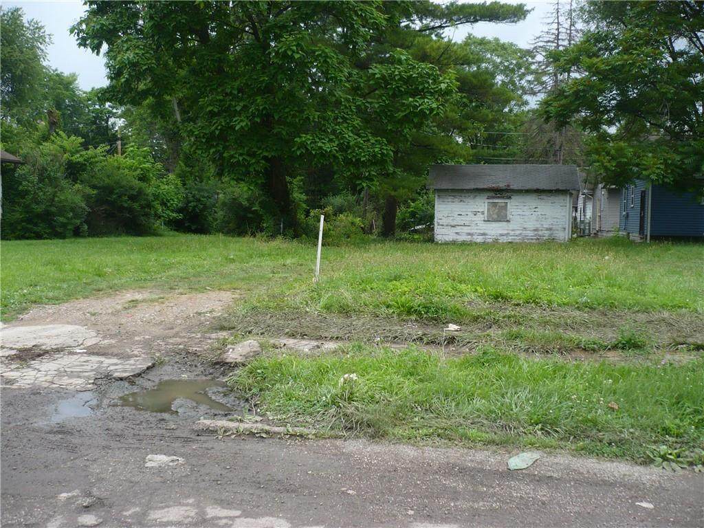 2968 Chester Avenue - Photo 1