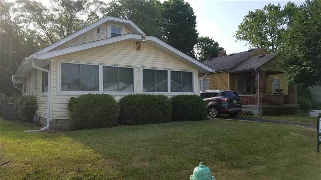 5135 Rosslyn Avenue - Photo 1