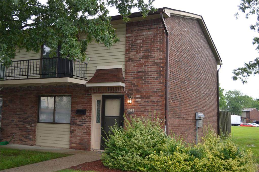 971 Greenwood Trail - Photo 1