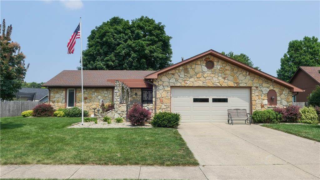 606 Erber Court - Photo 1