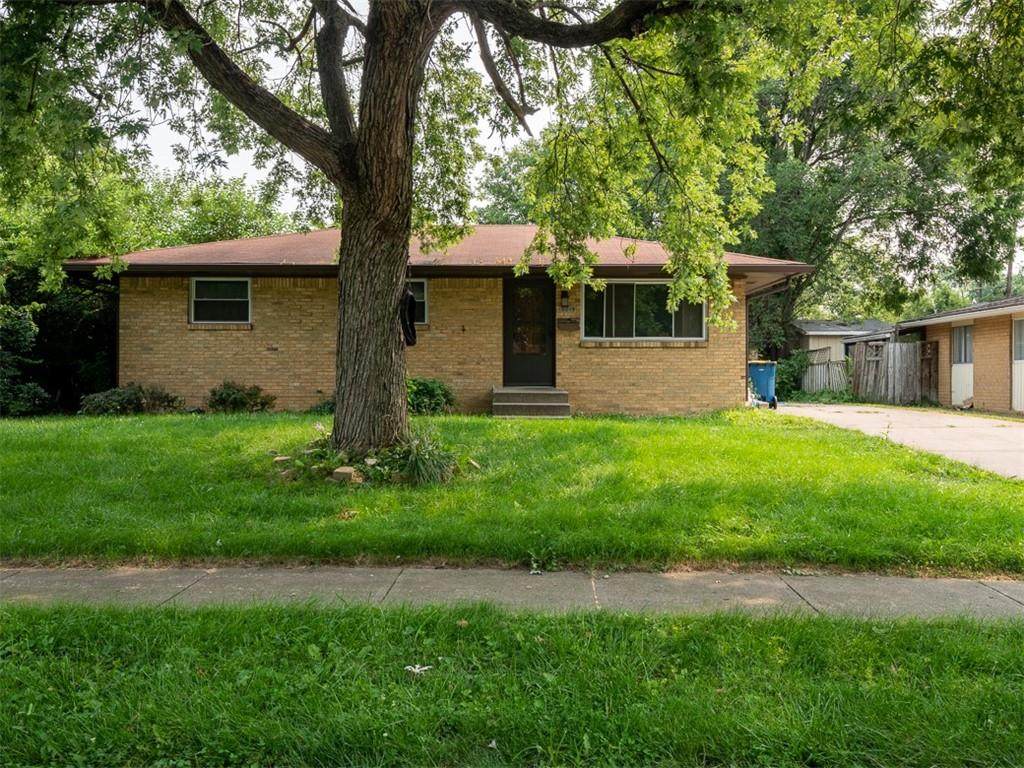 5019 Elmhurst Drive - Photo 1