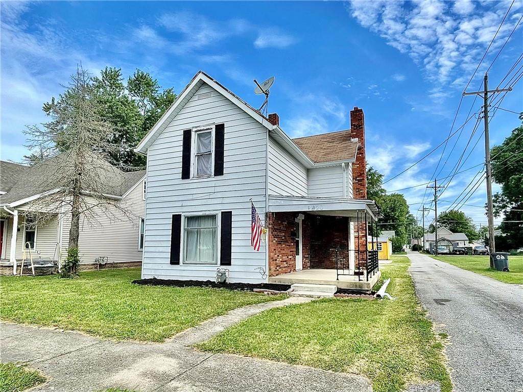 820 9th Street - Photo 1