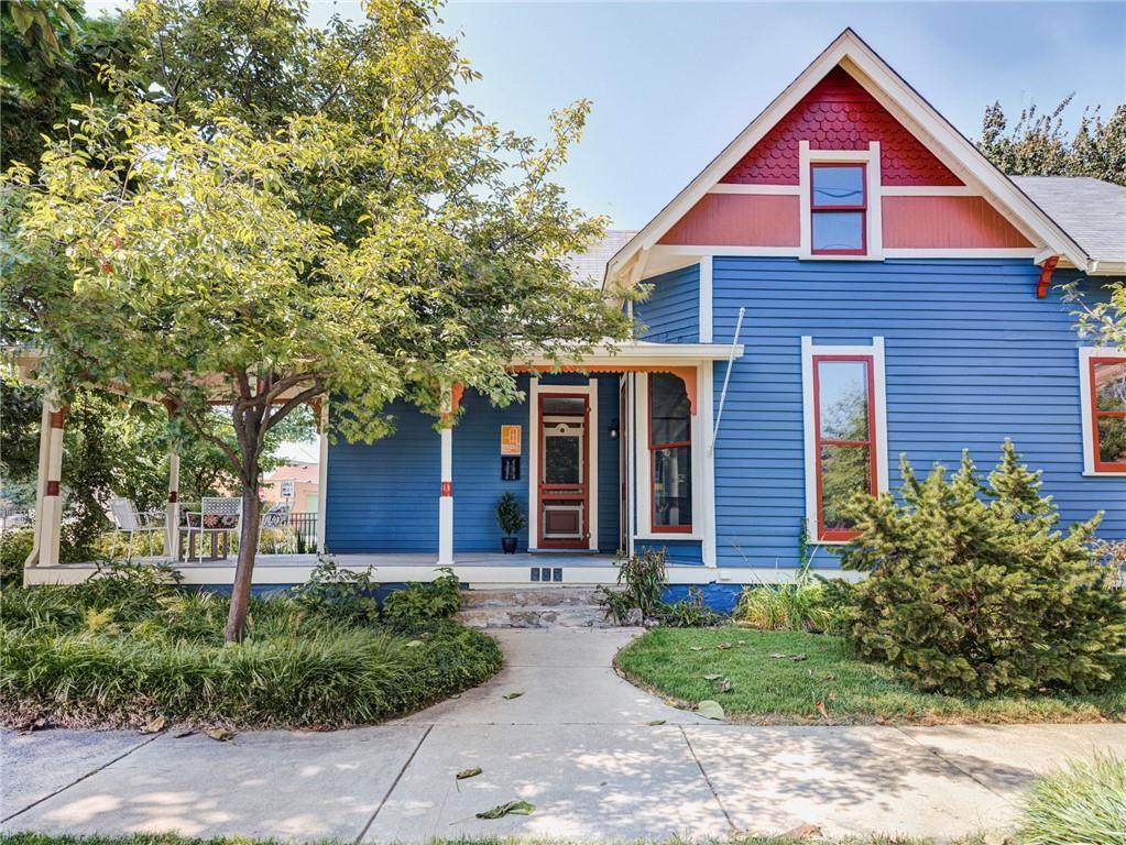 526 Pine Street - Photo 1