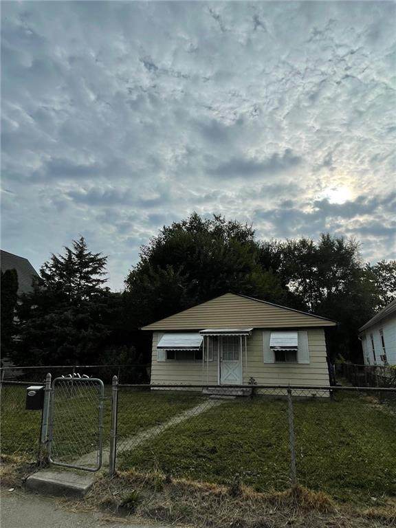 1421 Churchman Avenue - Photo 1