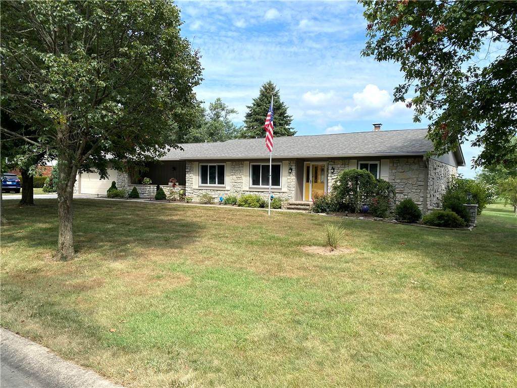 15 Almar Drive - Photo 1