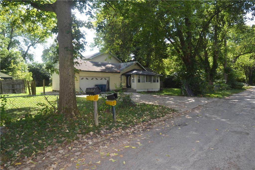 2605 Beach Avenue - Photo 1