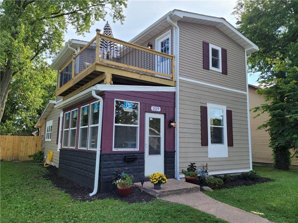 529 Walnut Street - Photo 1