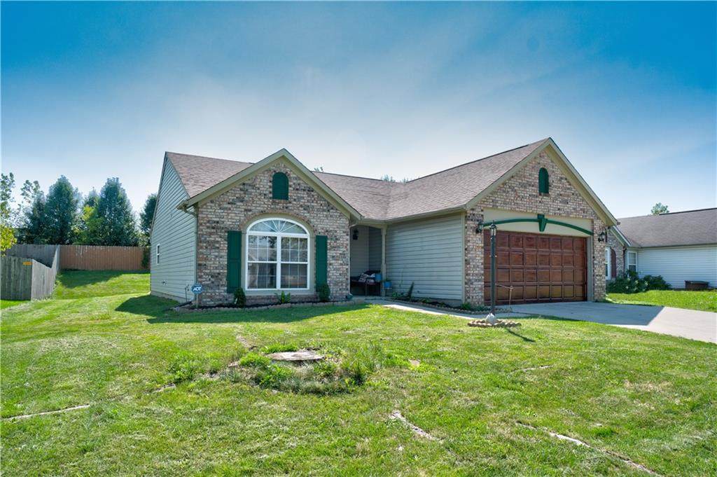 157 Meadow Glen Drive - Photo 1