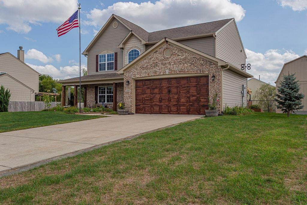 1049 Arabian Way - Photo 1