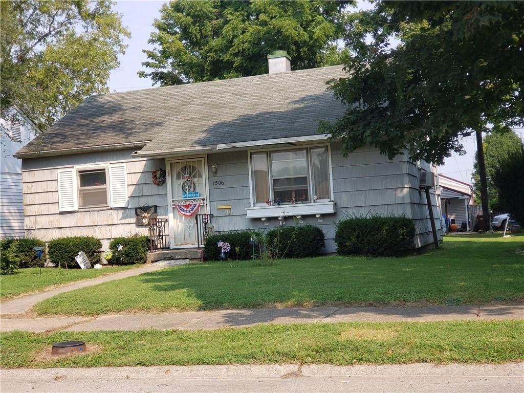1506 31st Street - Photo 1