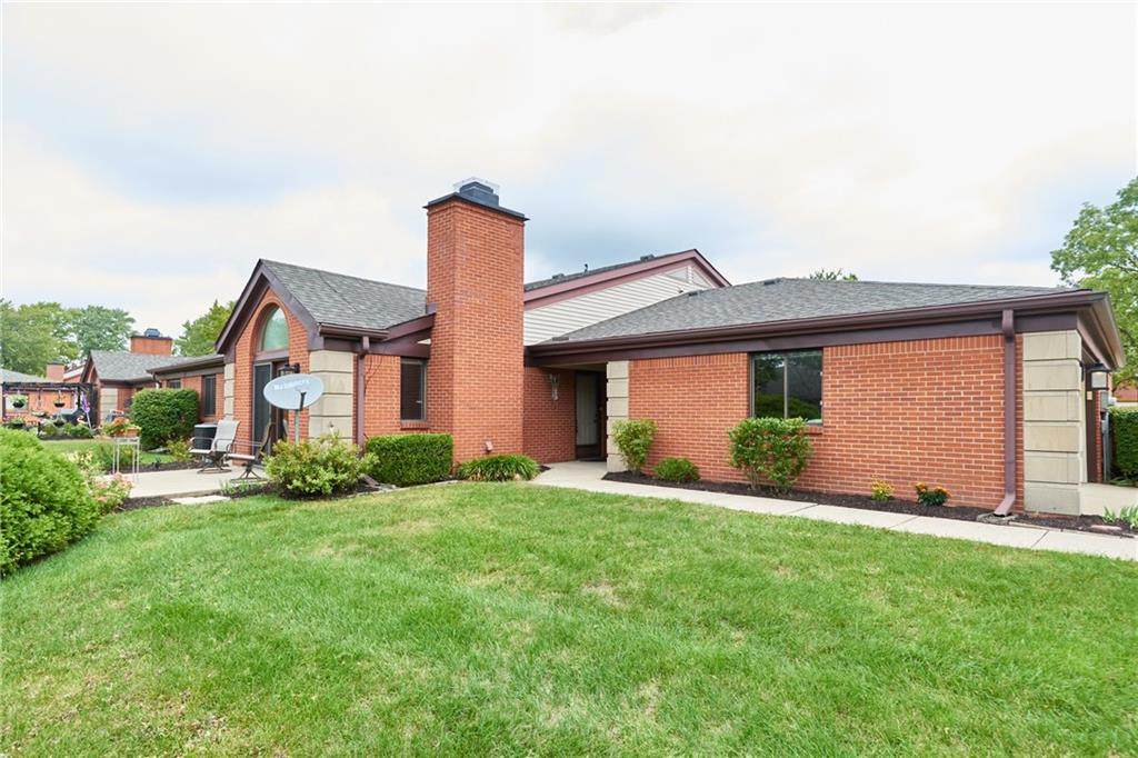 9378 Golden Leaf Way - Photo 1