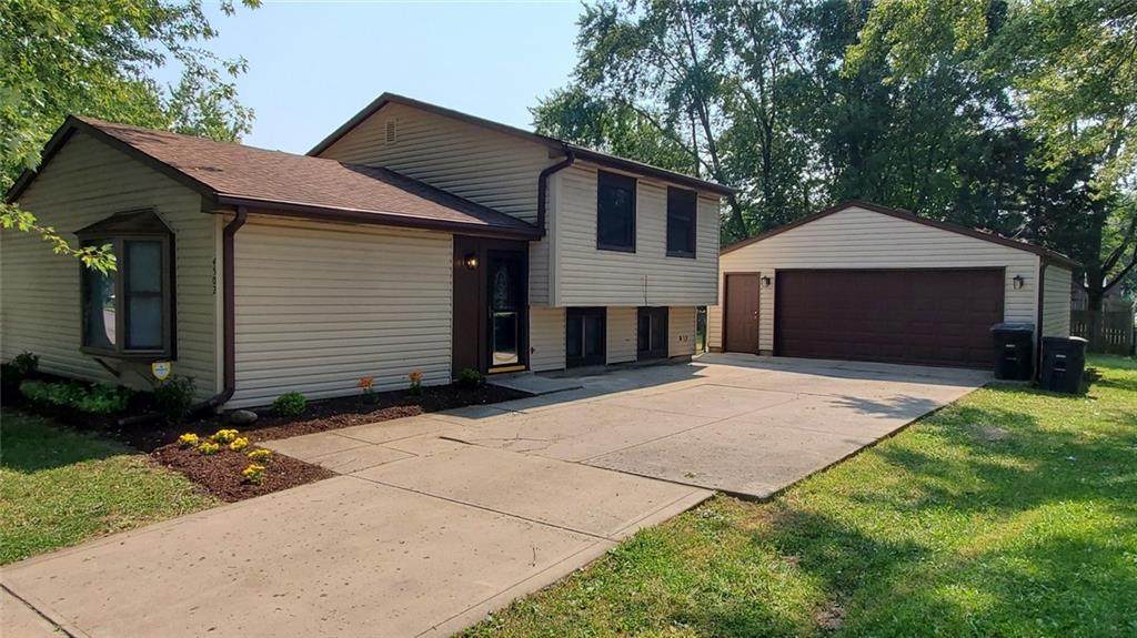 4502 Kingsboro Drive - Photo 1