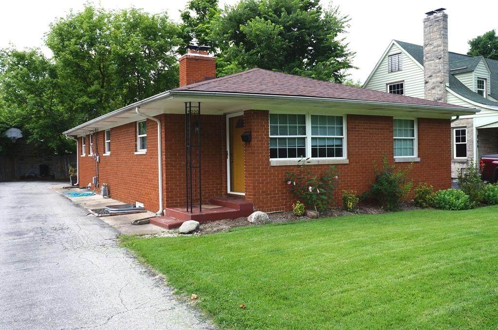 5220 Boulevard Place - Photo 1