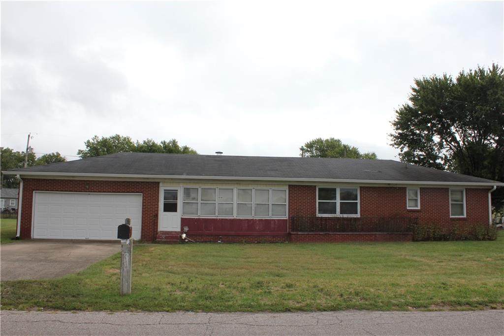 1539 Josephine Street - Photo 1