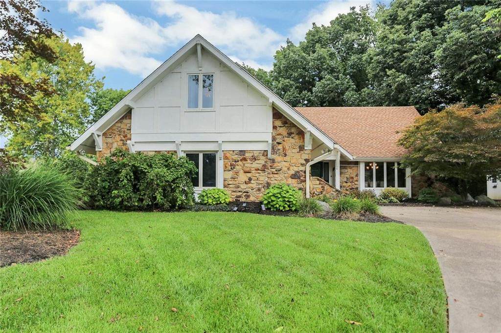 2087 Golfview Court - Photo 1