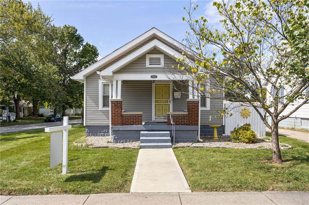1102 Emerson Avenue - Photo 1