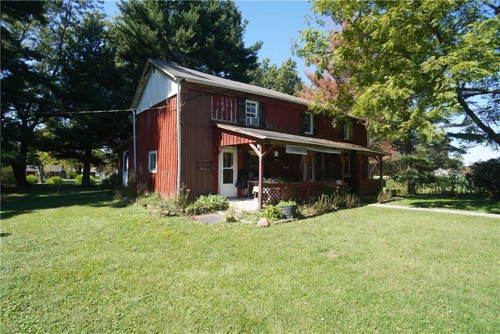 1402 State Road 46 - Photo 1