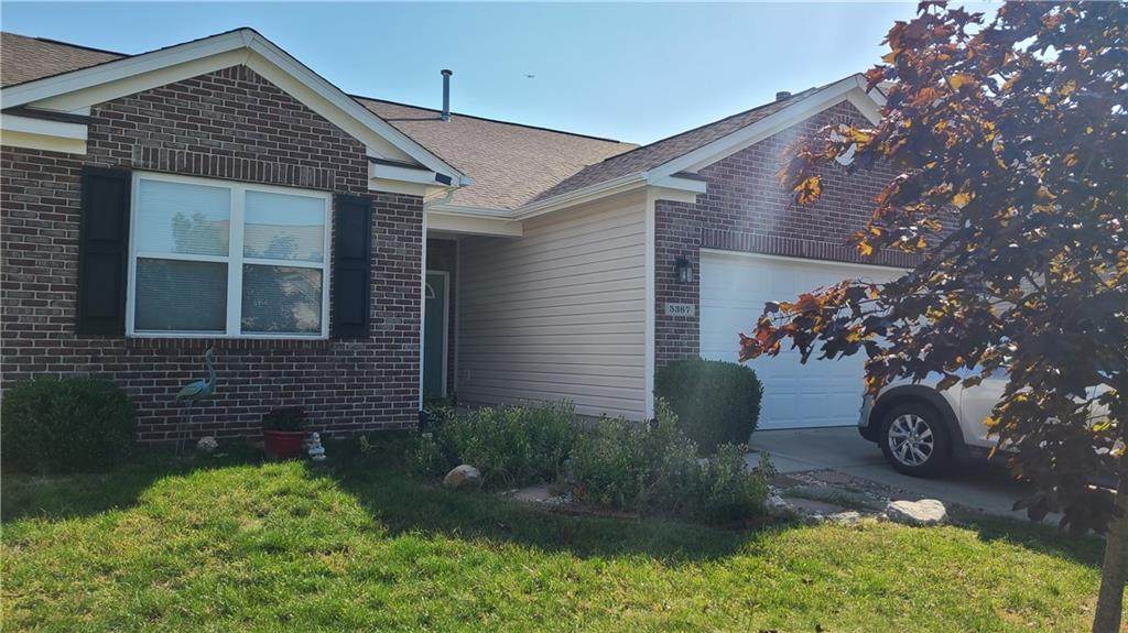 5367 Shamus Drive - Photo 1